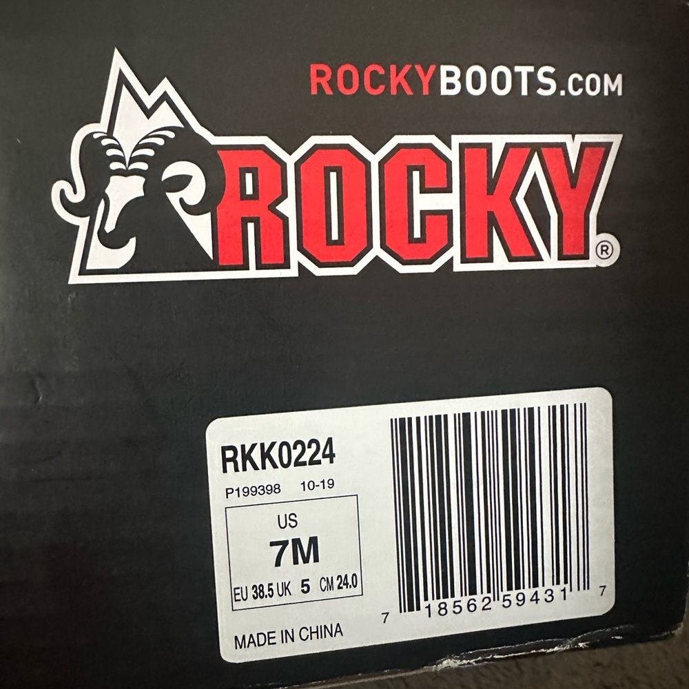 Women’s Rocky Steel Toe Boots - Size 7 M